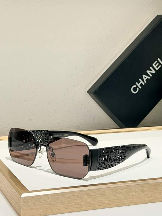 Picture of Chanel Sunglasses _SKUfw80880455fw